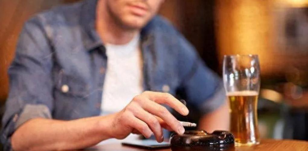 经常吸烟的人，若出现5个“迹象”，说明已经不适合吸烟，趁早戒