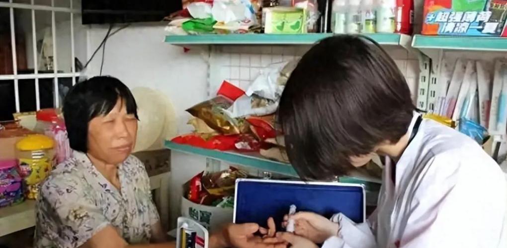 医生强调：有糖尿病的人，宁可出门去散步，也不要总去做这3件事